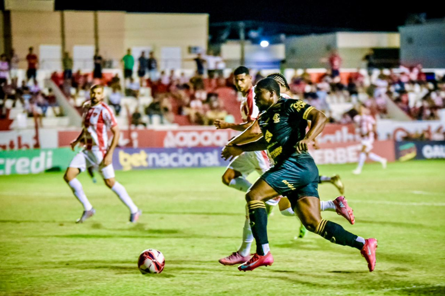 Guarany vence, e Inter-SM se complica no Gauchão